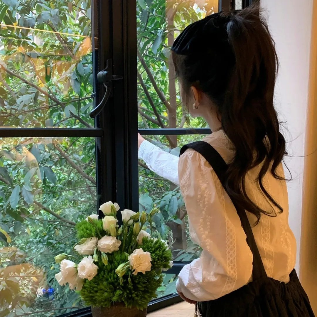 航海女神船电影海报