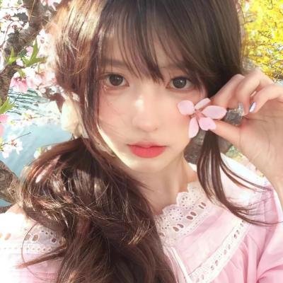再见少女团电影海报